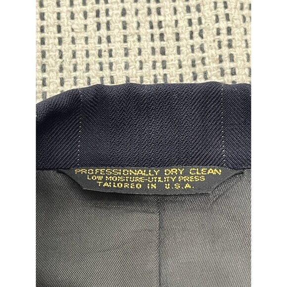 Man in Wool Navy Blue Pin Striped Blazer Pure Wool 44 - Picture 6 of 7